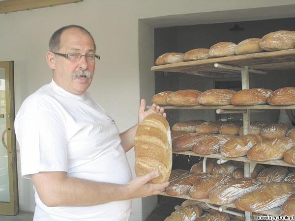Przy takich cenach surowców chleb będzie musiał zdrożeć – mówi Tadeusz Sobala z Wodzisławia