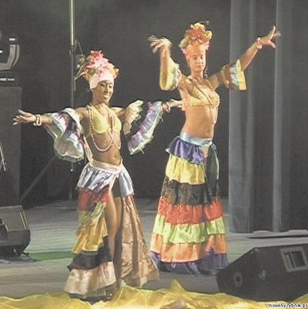 Egzotyczne tancerki wzbudziły podziw publiczności