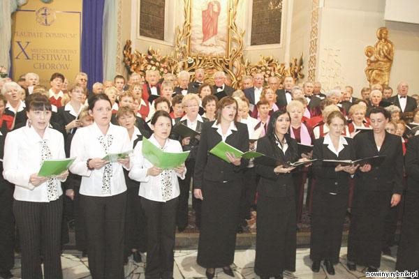 12 chórów wzięło udział w jubileuszowym festiwalu