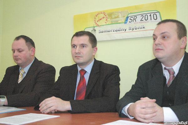 Liderzy Samorządnego Rybnika na pierwszej konferencji prasowej (od lewej): Adam Kopka, Marek Jędrośka i Dariusz Grzesista / Wacław Troszka