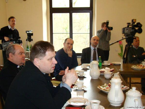 W Rudach dzięki wsparciu WFOŚ udało się ocalić kompleks klasztorno-pałacowy / materiały prasowe