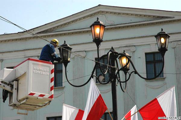 W przypadku Rybnika przetarg nie obejmuje oświetlenia ulicznego / Wacław Troszka