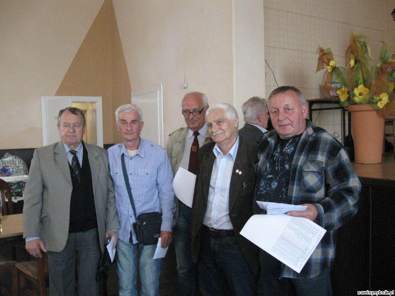 Laureaci turnieju z Krzysztofem Pudło (z prawej) i Stanisławem Niemcem (z tyłu) / Archiwum