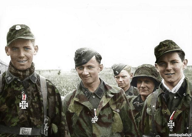 Żołnierze formacji Waffen-SS ze Śląska / Arc Marian Kulik