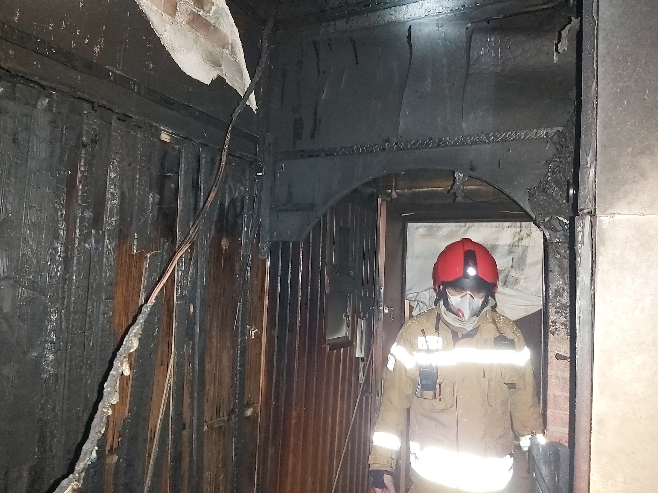 PSP Wodzisław-Śląski Według strażaków, pożar mogło wywołać przypadkowe zaprószenie ognia. Nie było widać śladów ewentualnego podpalenia.       