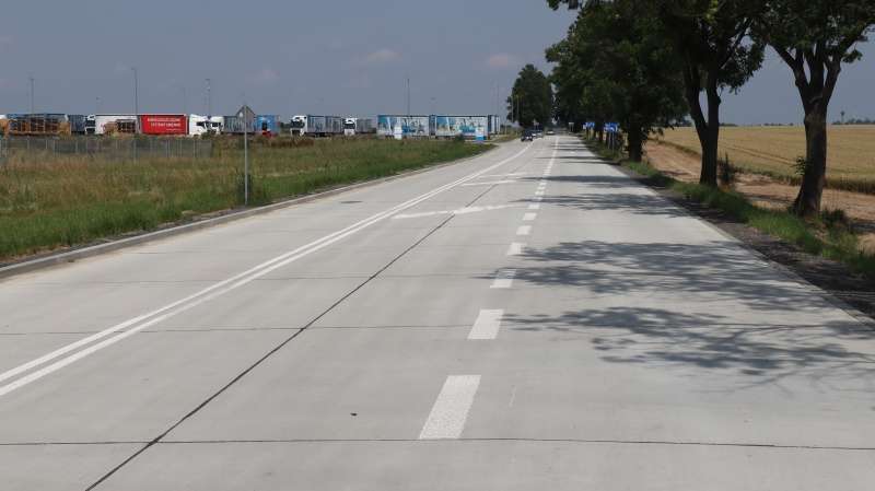 www.powiatraciborski.pl Rozbudowana droga powiatowa w Kornicach