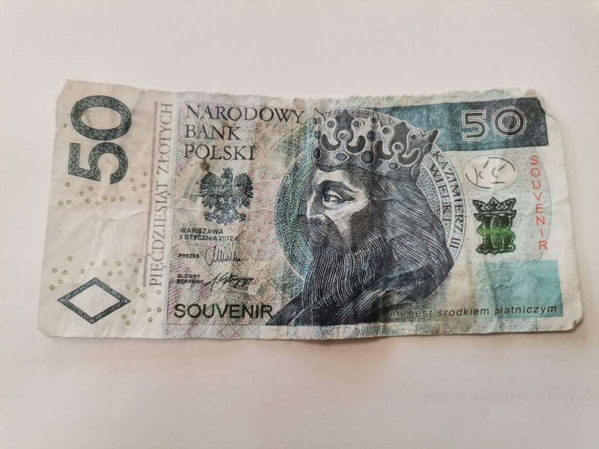 KMP Jastrzębie Tym fałszywym banknotem zapłacił 35-latek 